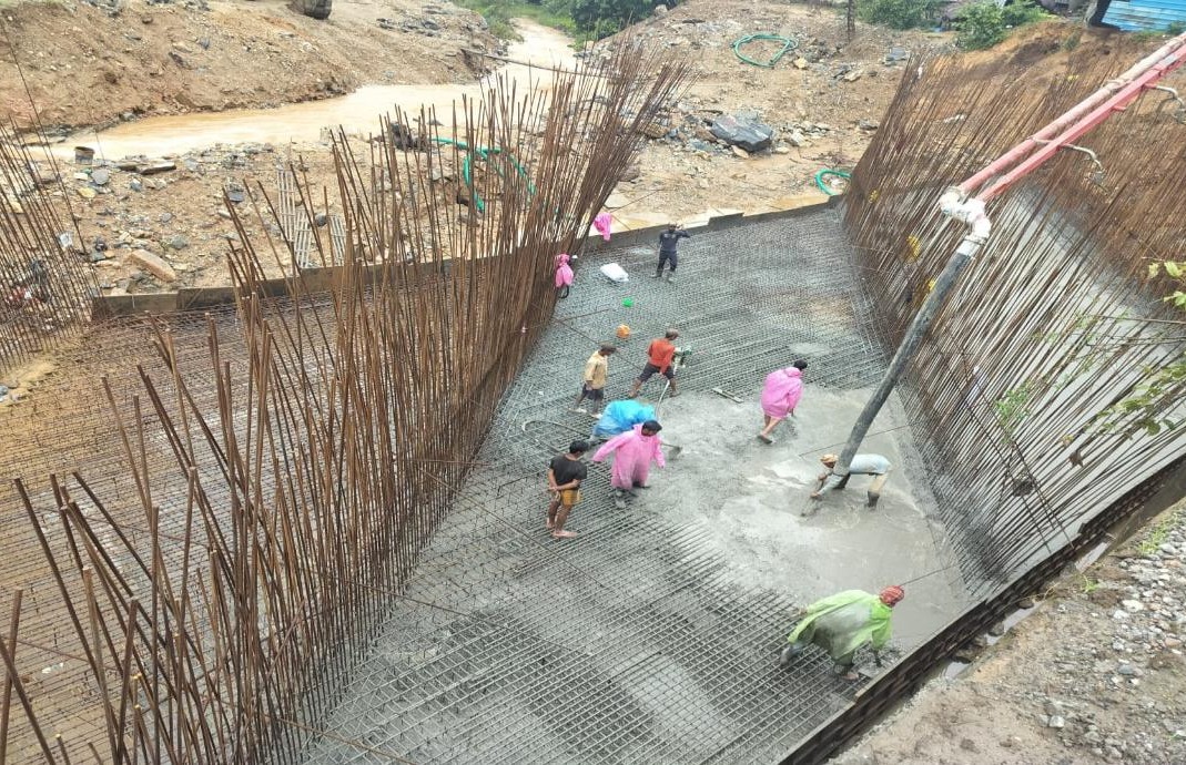 Minor bridge raft works